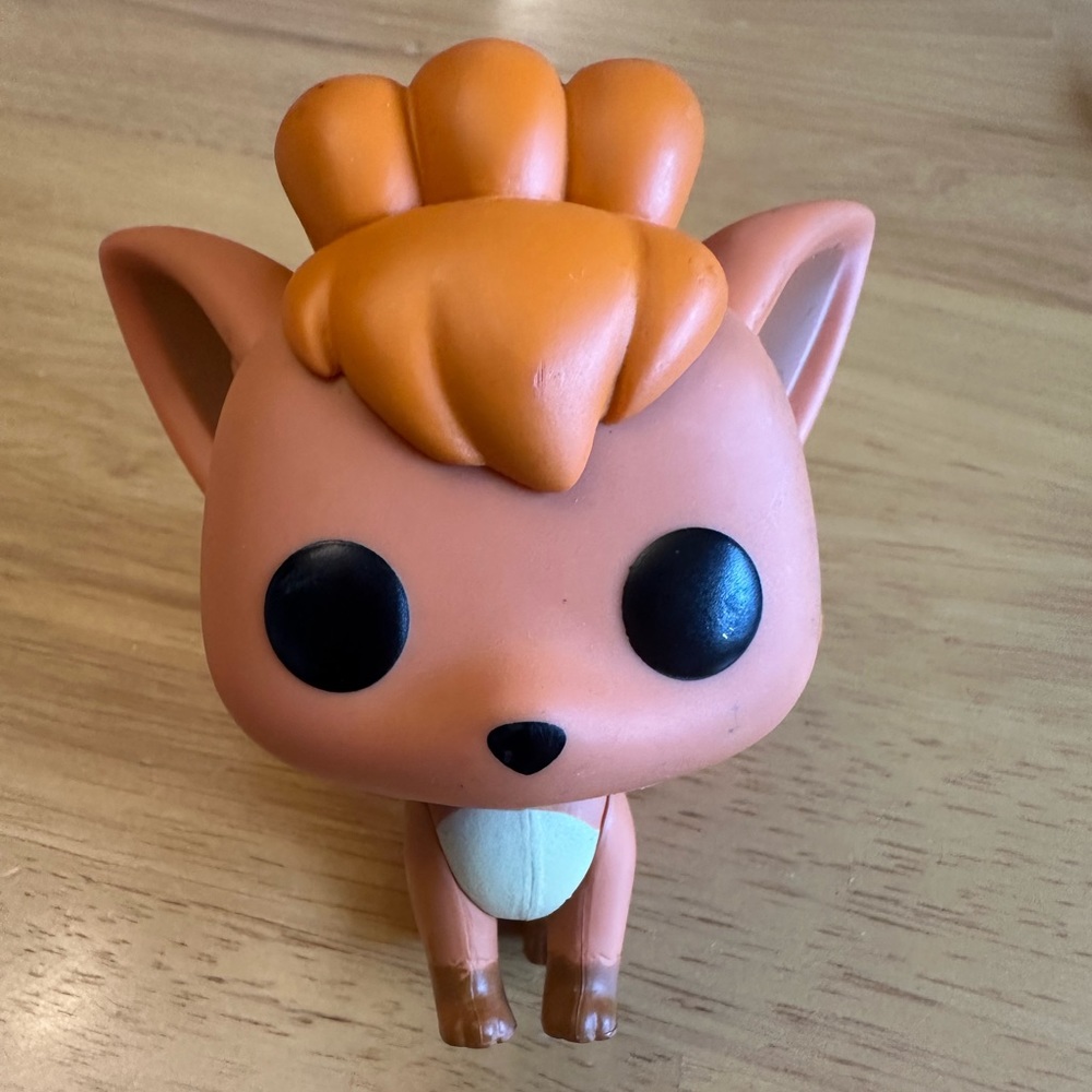 Pokemon Vulpix 3.75" Funko Pop! No Box! Retail $28!